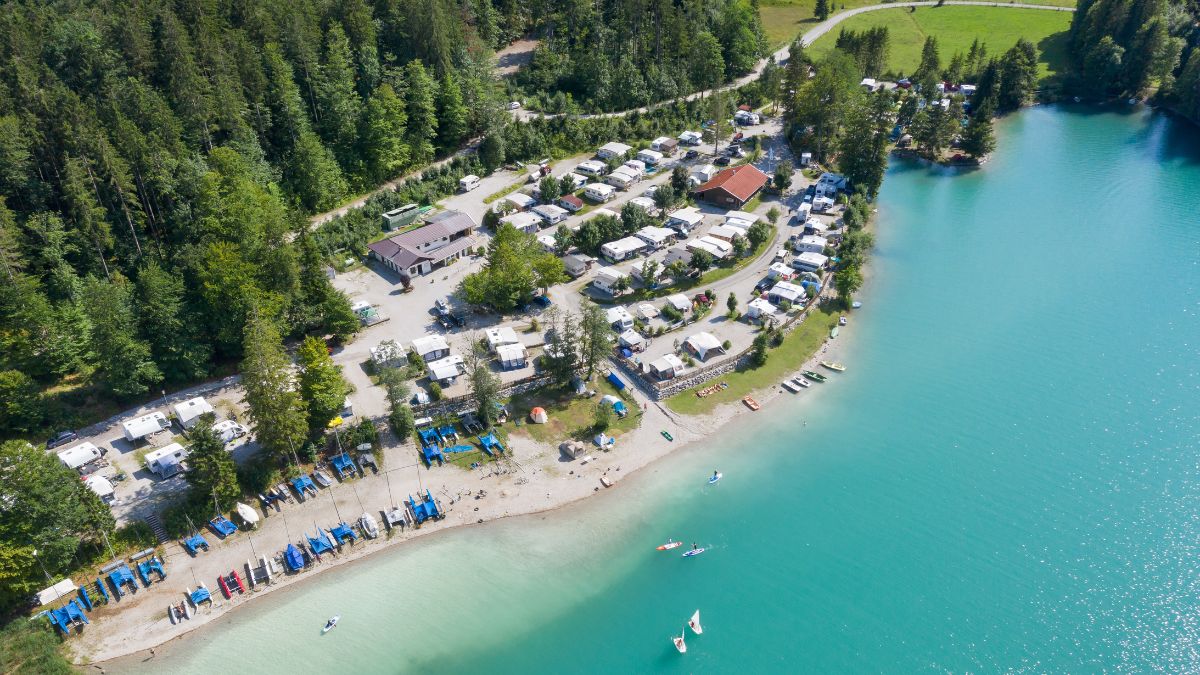 HOMiES Kanaalinzichten Vakantieparken