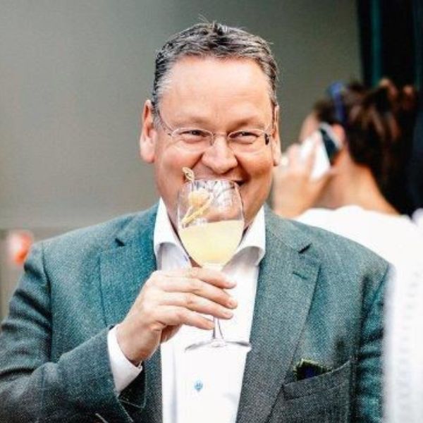 HOMiES Professional Kees van Wezel 600 x 600